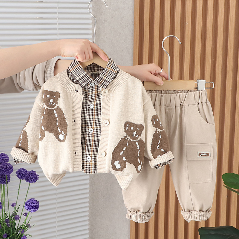 Baby spring outfit set, stylish, 1-4 year old boy's teddy bear long sleeved sweater three piece set, baby and children's clothing free shipp