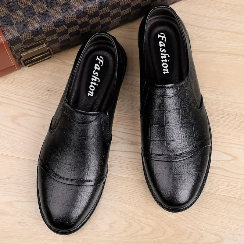 Social Shoe Male Spring Autumn Brown Mens Formal Shoes Round Toe Black Official Leather Casual Cowhide Footwear Clothing Office 251013