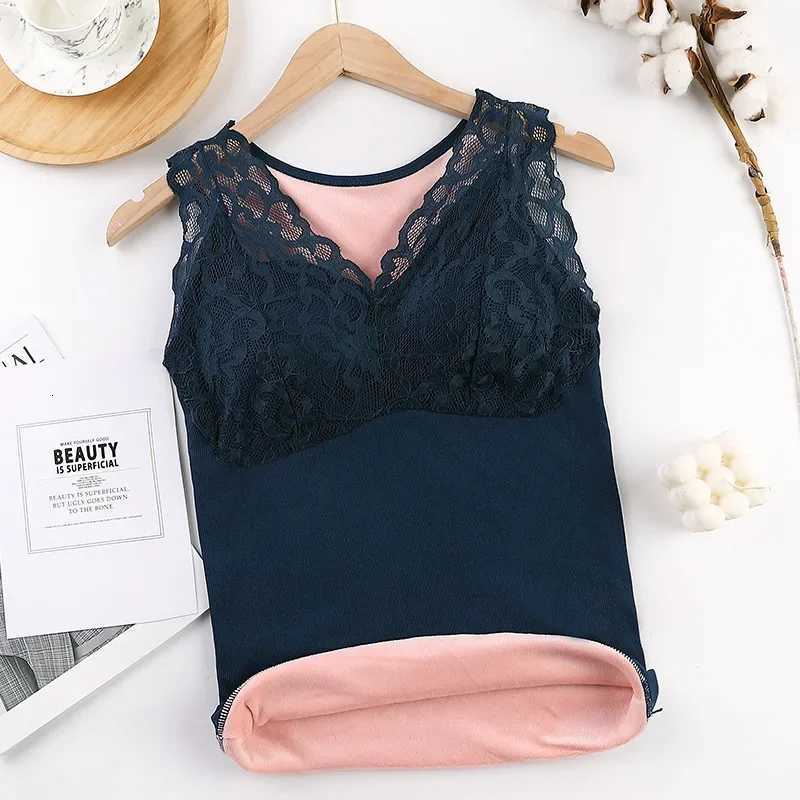 Thermal Underwear Women Top with Bra Fleece Camisole Large Velvet Winter Seamless Sexy Lace Vneck Warm Lingerie Fleece Camisole T251018