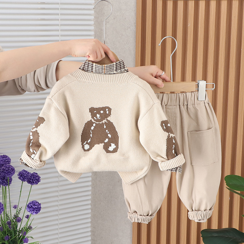 Baby spring outfit set, stylish, 1-4 year old boy's teddy bear long sleeved sweater three piece set, baby and children's clothing free shipp