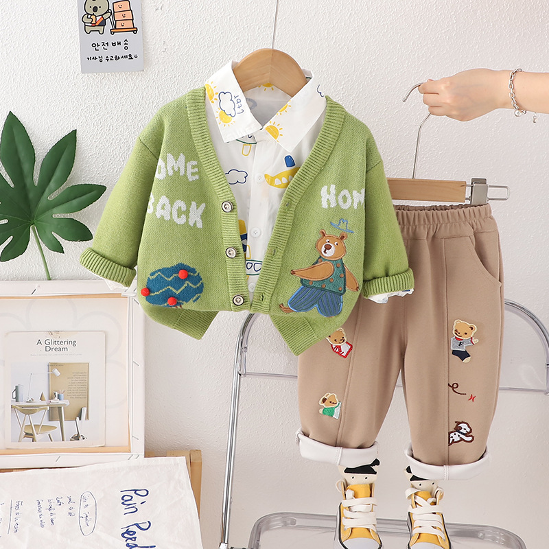 2025 new children's clothing for boys and babies, autumn outfit set, teddy bear cardigan three piece set, one and a half year old baby free shipp