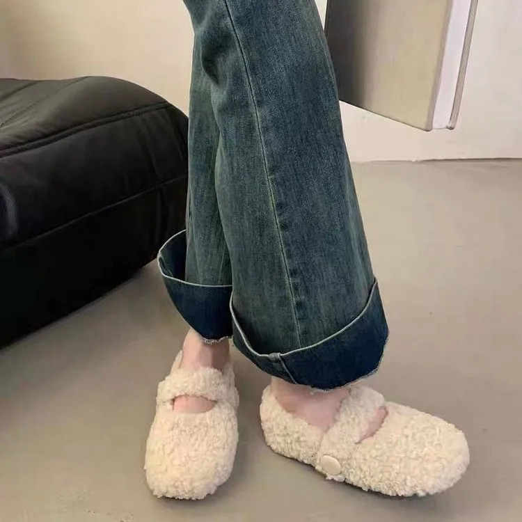 Leisure Mary Jane Shoes for Women Warm Plush Buckle Strap Flat Low Heels Round Toe Shoes for Women Solid Fur Women Pumps 251013