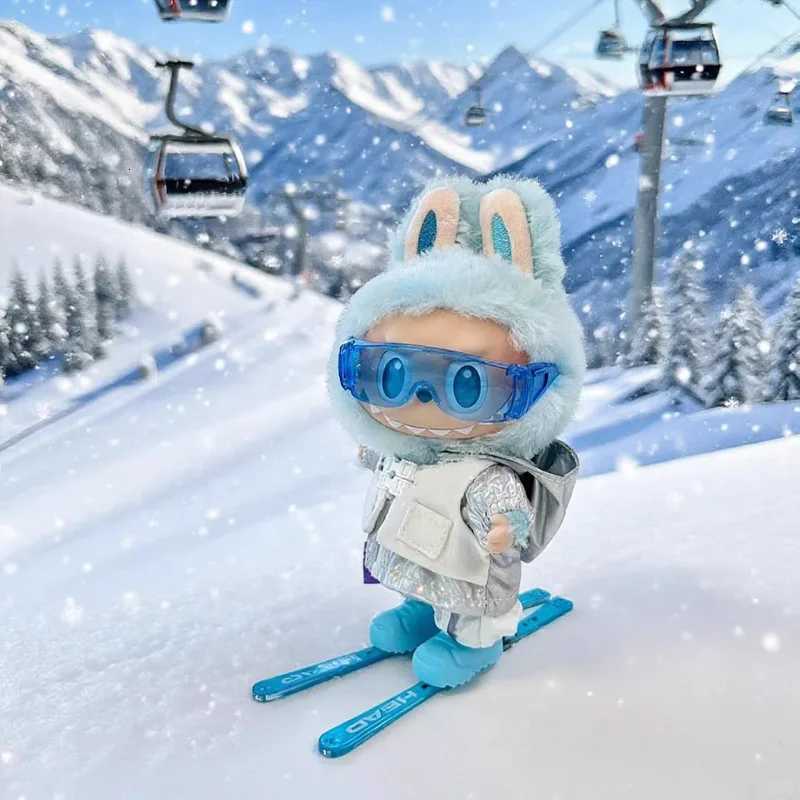 1517cm Vinyl Pendant Doll Clothes Accessory For Labubu Fashionable Zipper Hoodie Ski Suit With Skis And Goggles Ski 4pcs OutfitT251018