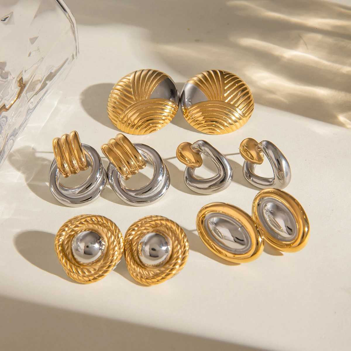 Uworld Gold Color And Silver Color Tone Earrings Fluted Square Fan Mixed Metal Earrings Two Tone Art Deco Revival Modernist Stat Y251018