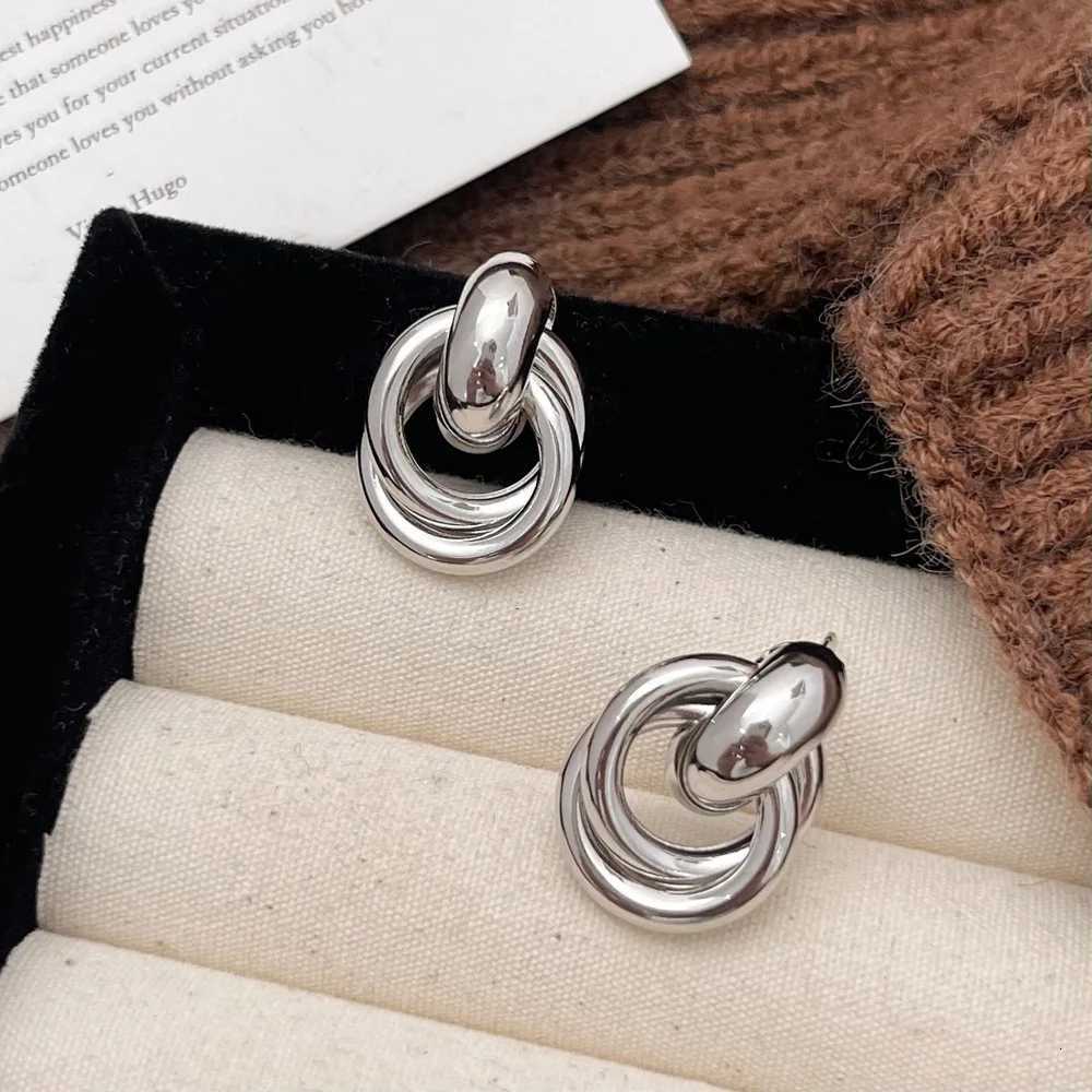 Stainless Steel Knot Hoop Earrings for Women Girls Trendy Irregular Lines Stud Earrings Special Design Fashion Jewelry Gifts Y251018