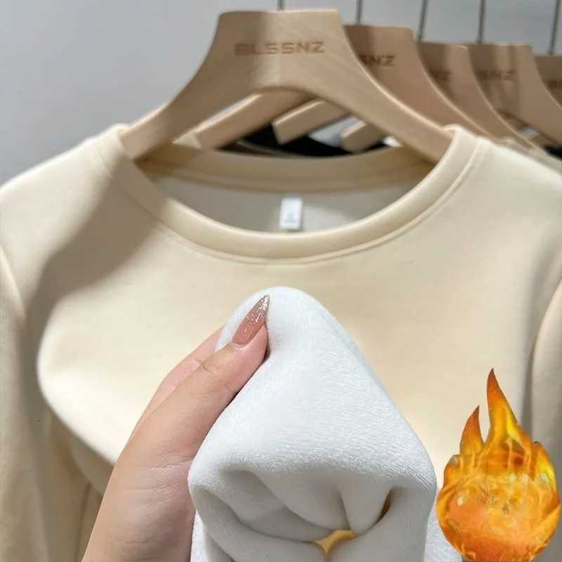 Winter Women Thermal Underwear Tops Round Neck Fleece Basic Pullover Autumn Slim Fit Thin Velvet Top Casual Thermal Shirt Women T251018