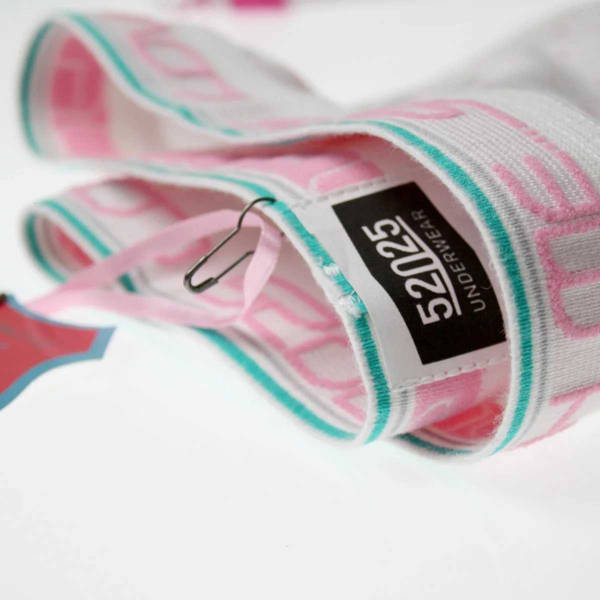 52025 Womens Thermal Underwear Soft Comfortable and Lightweight Delicate CottonModal Blend Thin and Elegant Thermal Set T251018