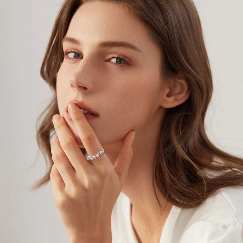 IOGOU 5 Stone Engagement Ring 4mm D Moissanite Half Eternity Wedding Band Anniversary Rings for Women Silver 925 Fine JewelryW251018