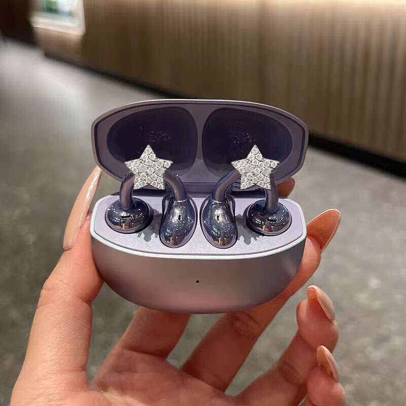 Suitable for Women Full Dia Five-Pointed Star Headphone Buckle Niche Versatile Daily Earrings Accessories New Model