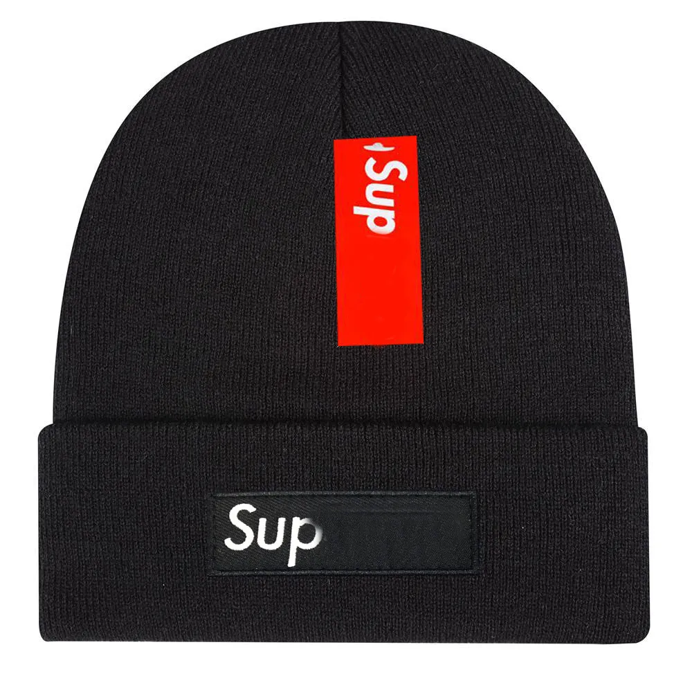 Luxury designer Sup fashion knitted hat Big Logo cashew flower beanie embroidery warm for men and women Winter outdoor sports cold-proof knitted hat