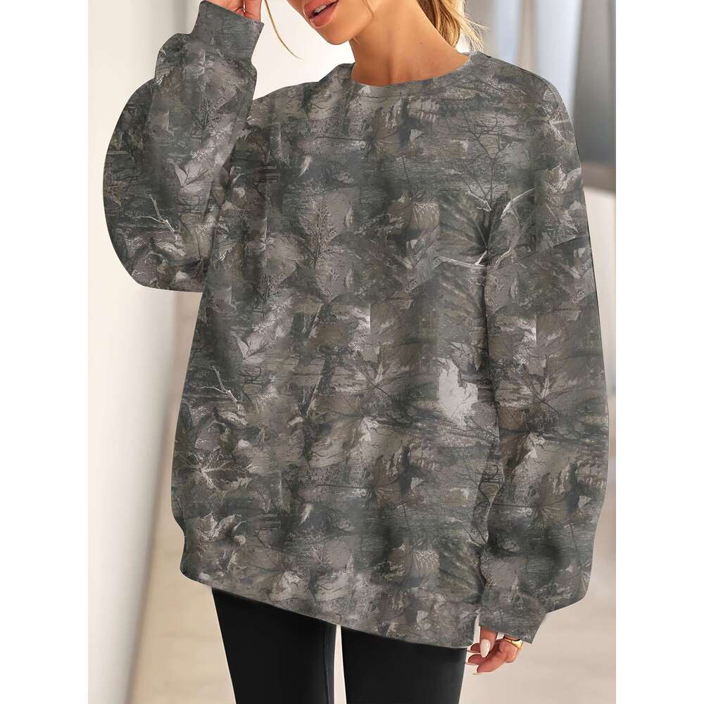 Women's Oversized Camo Sweatshirt - Long Sleeve, Loose Fit, Green & Black Leaf Pattern, Pullover With Ribbed Cuffs, All-Season Comfort, Casual We