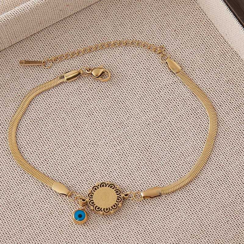 Stainless Steel Evil Eye Pendant Bracelet For Women Trend Crystal Zircon Jewelry Aesthetic Hand Chain Daily Romantic GiftXJ251018