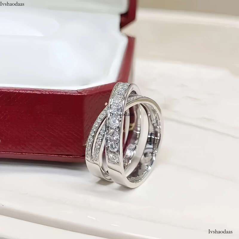 Designer Ring Couple Workmanship Personality Letter Design Gifts Jewelry Bridal Versatile Styles Gift Box High Quality Rings