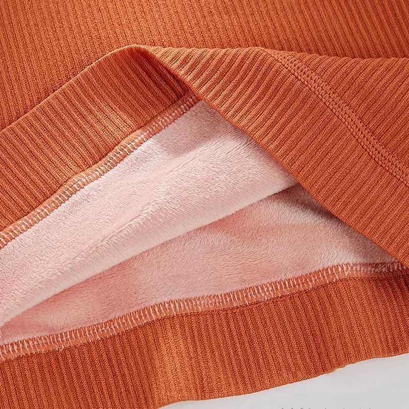 Winter Thermal Underwear Tops Women Thicker Plus Velvet Sexy Lace Vneck Solid Slim Fitness Chic Elegant Warm Seamless Sleepwear T251018