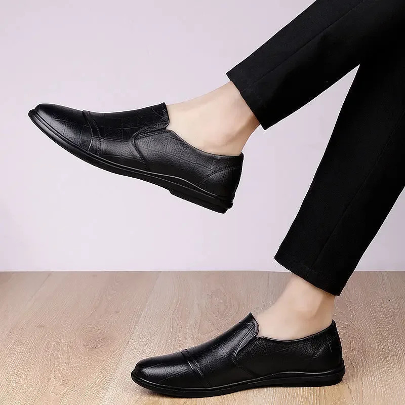 Social Shoe Male Spring Autumn Brown Mens Formal Shoes Round Toe Black Official Leather Casual Cowhide Footwear Clothing Office 251013