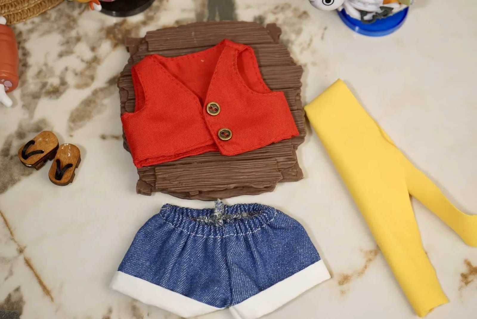 For 1517cm Labubu Doll Clothes Red Vest straw hat Set Labubu Dolls One PieceLuffy Same Style Clothing outfit Diy AccessoriesT251018