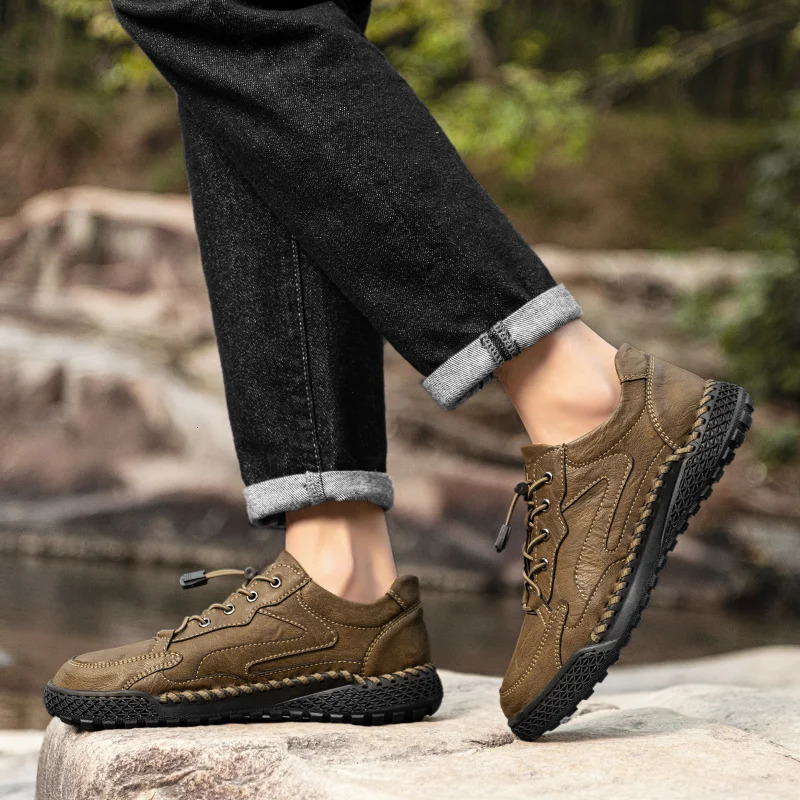 Handmade Business Men Shoes Casual Slip on Loafers Breathable Leather Shoes Men Allmatch Flats Fashion Moccasins Walking Shoes 251013