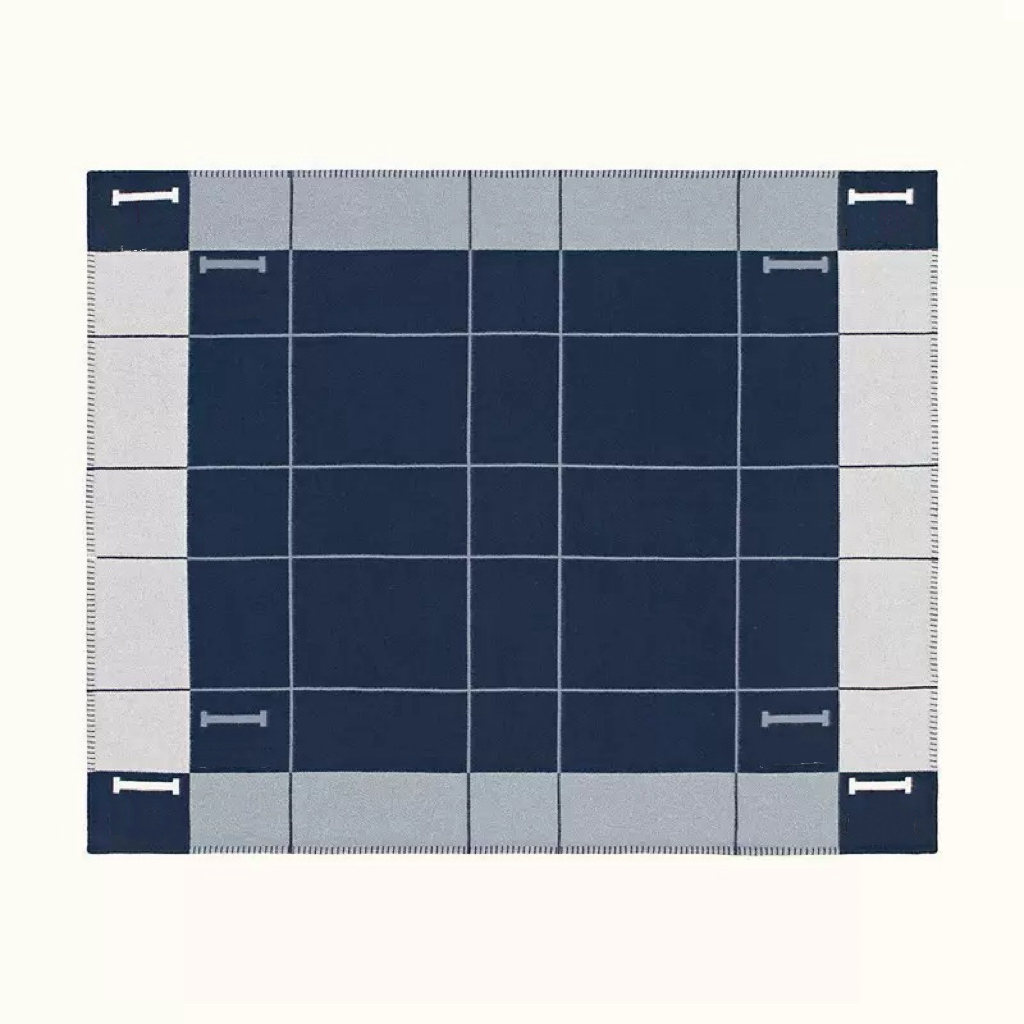 Luxury designer blanket letter printed Sofa Bed throw blankets designer home decor luxury