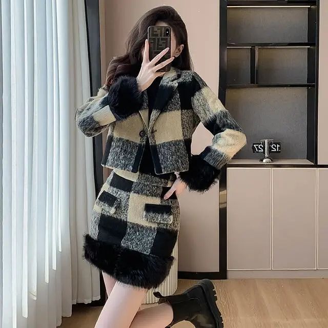 2025 Autumn/Winter Designer Jacket New Top Elegant Social Women's Set High End Checkered Wool Short Coat and High Waist Luxury Short Skirt Two fa