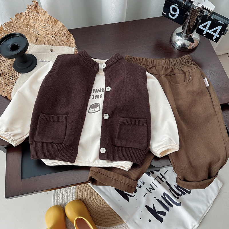 Boys' Spring and Autumn Set 2024 Children's Fashionable New Style Cool and Handsome Clothes for Little Boys Baby Tank Top cardigan 3-piece S