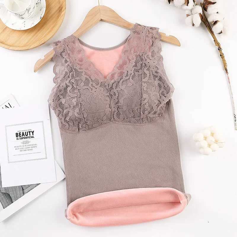 Thermal Underwear Women Top with Bra Fleece Camisole Large Velvet Winter Seamless Sexy Lace Vneck Warm Lingerie Fleece Camisole T251018