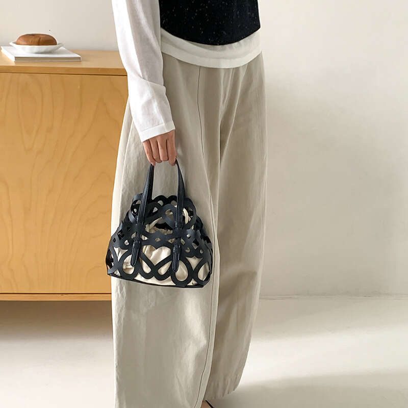 Korean Style New Women's Spring Summer Hollow Out Handbag Large Capacity Drawstring Canvas Crossbody Shoulder Bucket Bag B5
