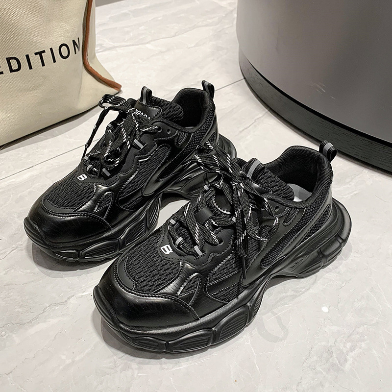 Designer shoes New mesh breathable casual couple shoes with thick sole and lace up fashionable and stylish sports shoes for women size 35-44