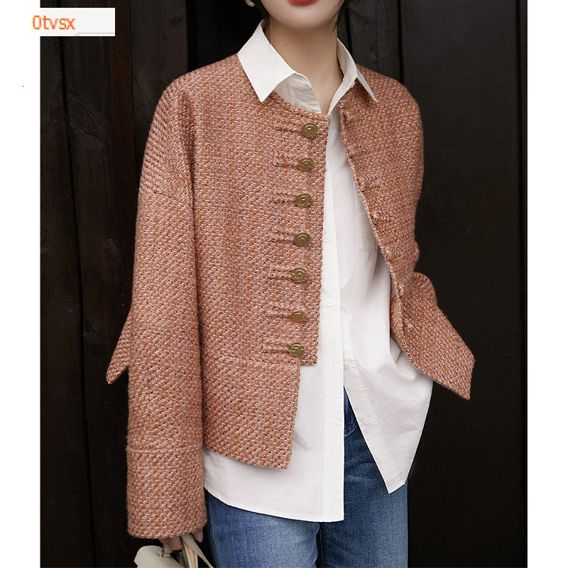 2025 autumn fashion and winter new top texture new Chinese style jacket high-end ethnic style coarse woolen women's white short designer jacket l