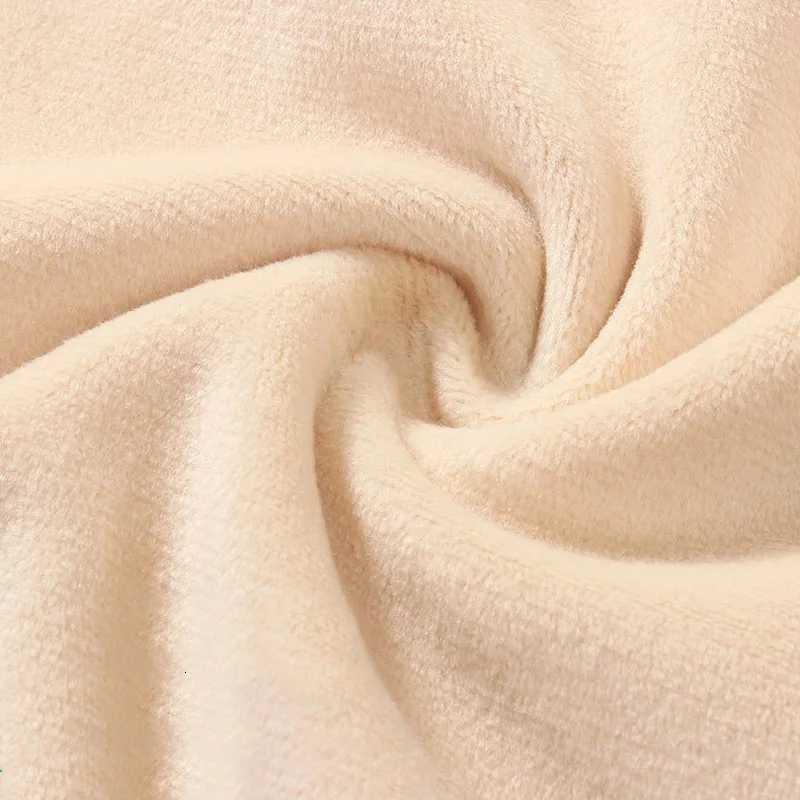 Soft Women Winter Thermal Underwear Long Sleeve Basic Layer Pullovers Velvet Lined Tops Lace VNeck Plus Size Blouse Warm Shirt T251018