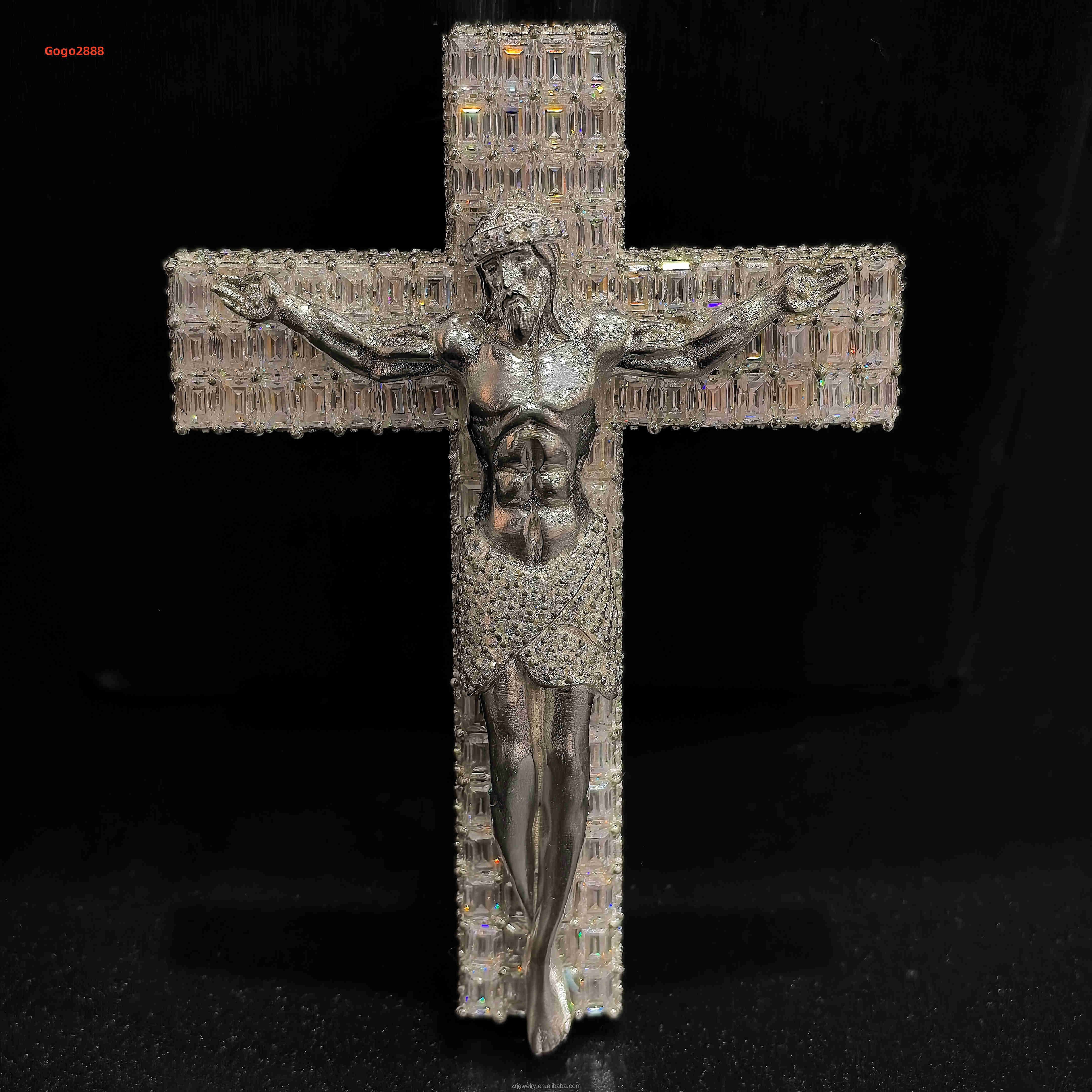 Christmas Gift Iced Out Hip Hop Chain S925 Silver 18k Gold Plated Moissanite Jesus Cross Pendant