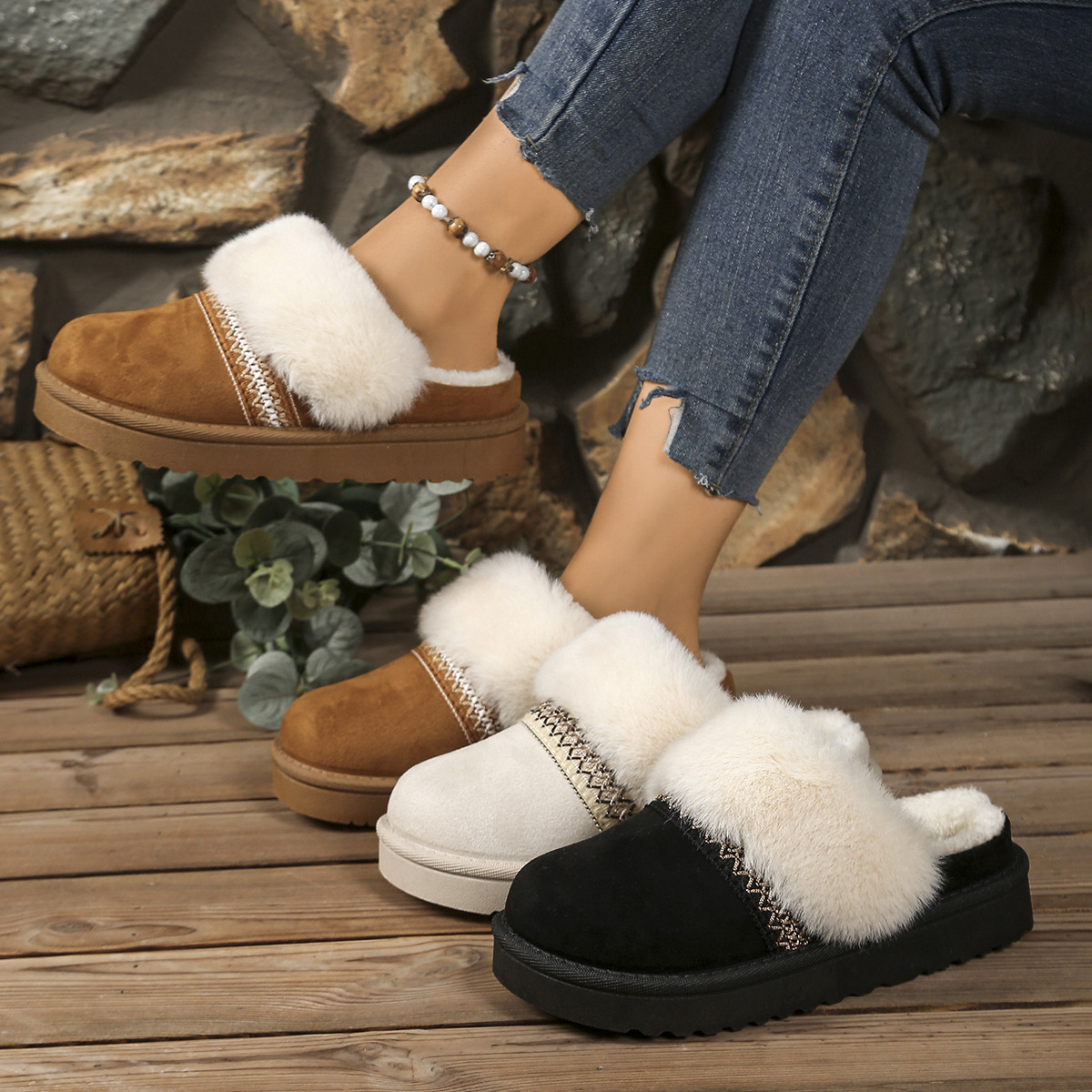 Designer shoes free shipping 2025 winter new flat snow boots for women fashionable outerwear home added fleece keep warm slippers
