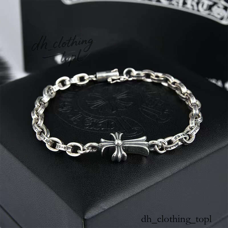 Chrome Bracelet Fashion Cross Bangles Designer cheome Thai Silver Classic chome Bracelet High Quality Hip Hop Vintage chroem Dice Detail Women Men Accessory 1be