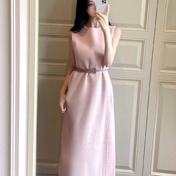 2025 autumn and winter new plus size pink designer jacket luxury women's fashion high-end style autumn and winter new jacket vest two-piece set