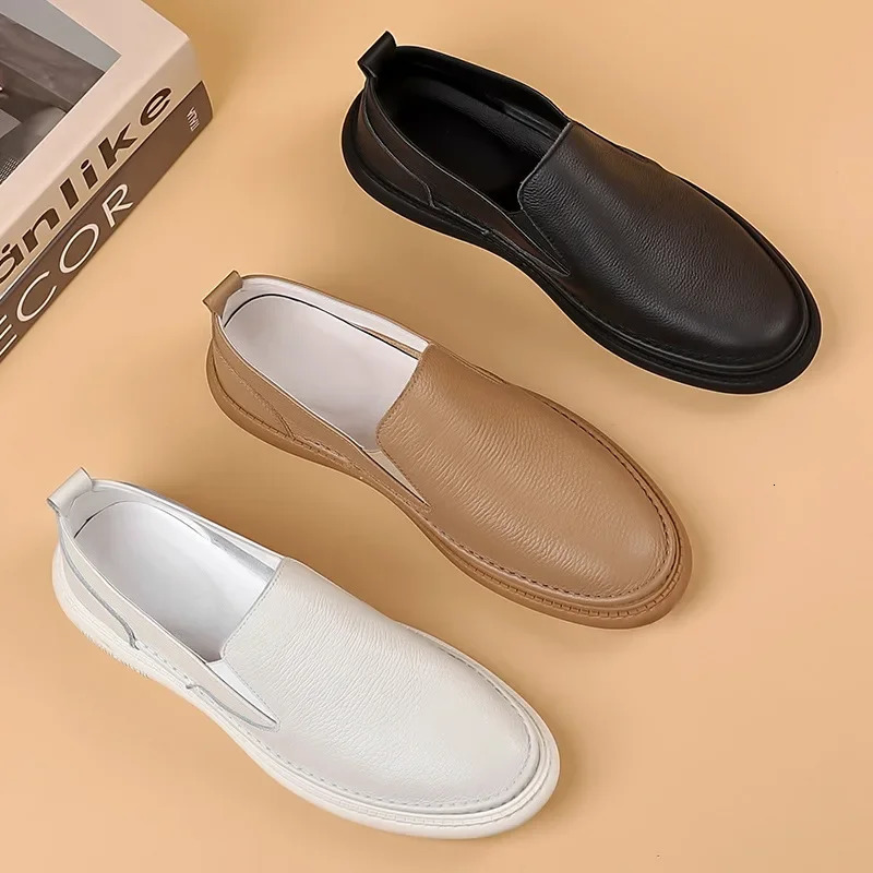 Shoes for Men Genuine Leather Casual Shoes Flat Skateboard Shoes Comfortable Soft Cow Leather Slipon Loafers 251013