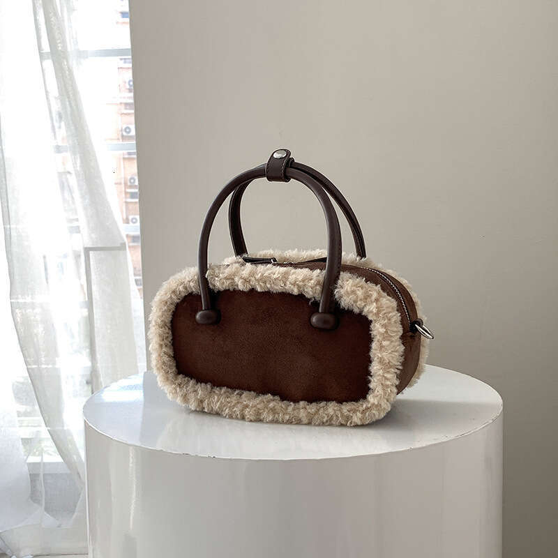Autumn Winter Super Popular Suede Handbag High-End Niche Plush Patchwork Casual Shoulder Bag For Women B5