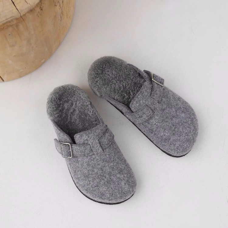 Designer shoes Winter Thick soled Versatile Casual Boken Shoes Felt Suede Wool Trendy Solid Color Retro Cotton Shoes for woman