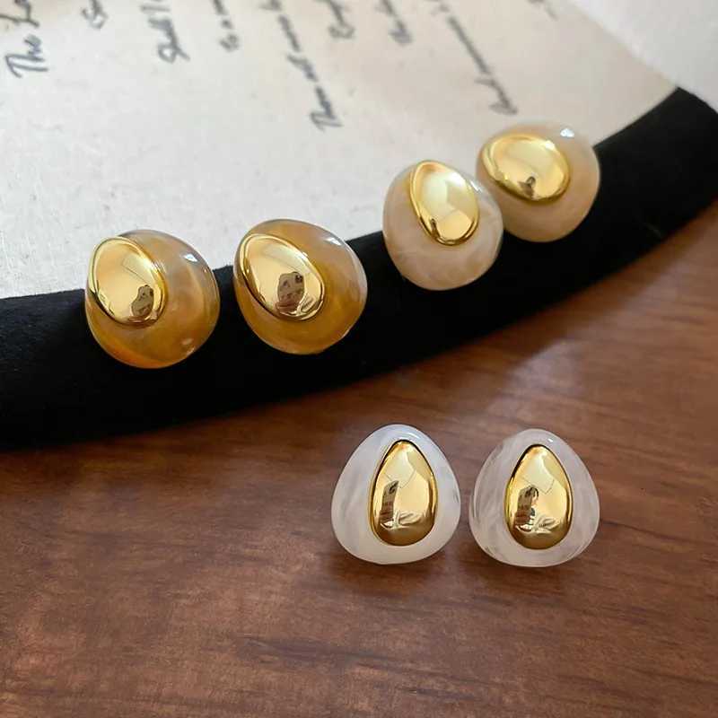 Silver Needle Simple Water Drop Acrylic Earrings for Women 2025 New Design Stud Earring Light Luxury Highend Jewelry Wholesale Y251018