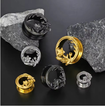 2PCS Stainless Steel Flower Hollow Out Ear Gauges Ear Plugs Tunnels Piercing Women Body Jewelry Hypoallergenic