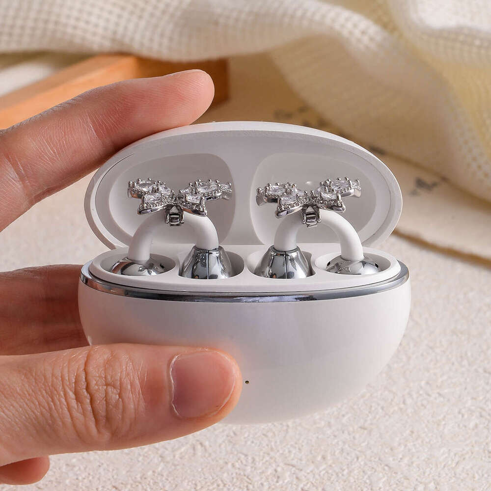 Runna Compatible Bluetooth Earphones Ear Clip Jewelry Inlaid with Zircon Butterfly Earrings for Women