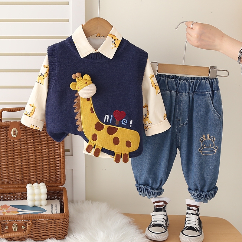 Boys' autumn outfit set 2025 new baby giraffe sweater vest three piece set 1-5 year old baby stylish free shipping designer