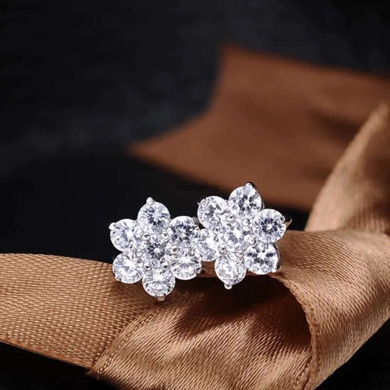 14k Trendy Girl Jewelry Gold Plated wer Stud Earring Women for Parties and Gifts Lab Grown Dia CVD HPHT IGI