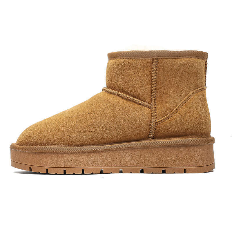 boots women Fashionable and versatile Sheepskin Thick-Soled Snow Boots for Women, Short Tube loafers, Thickened Loafers, Warm and Fleece-Lined, Winter