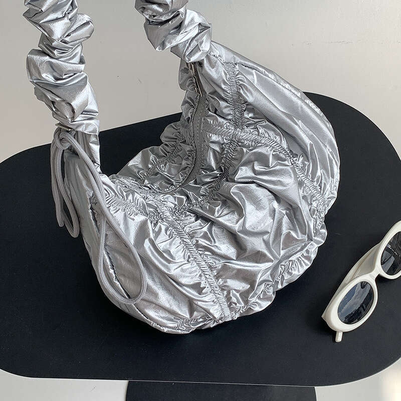 New Casual Crossbody Dumpling Large Capacity Drawstring Shoulder Ruched Trendy High-End Cloud Bag B5