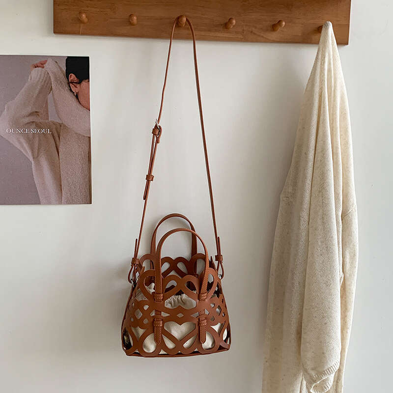 Korean Style New Women's Spring Summer Hollow Out Handbag Large Capacity Drawstring Canvas Crossbody Shoulder Bucket Bag B5