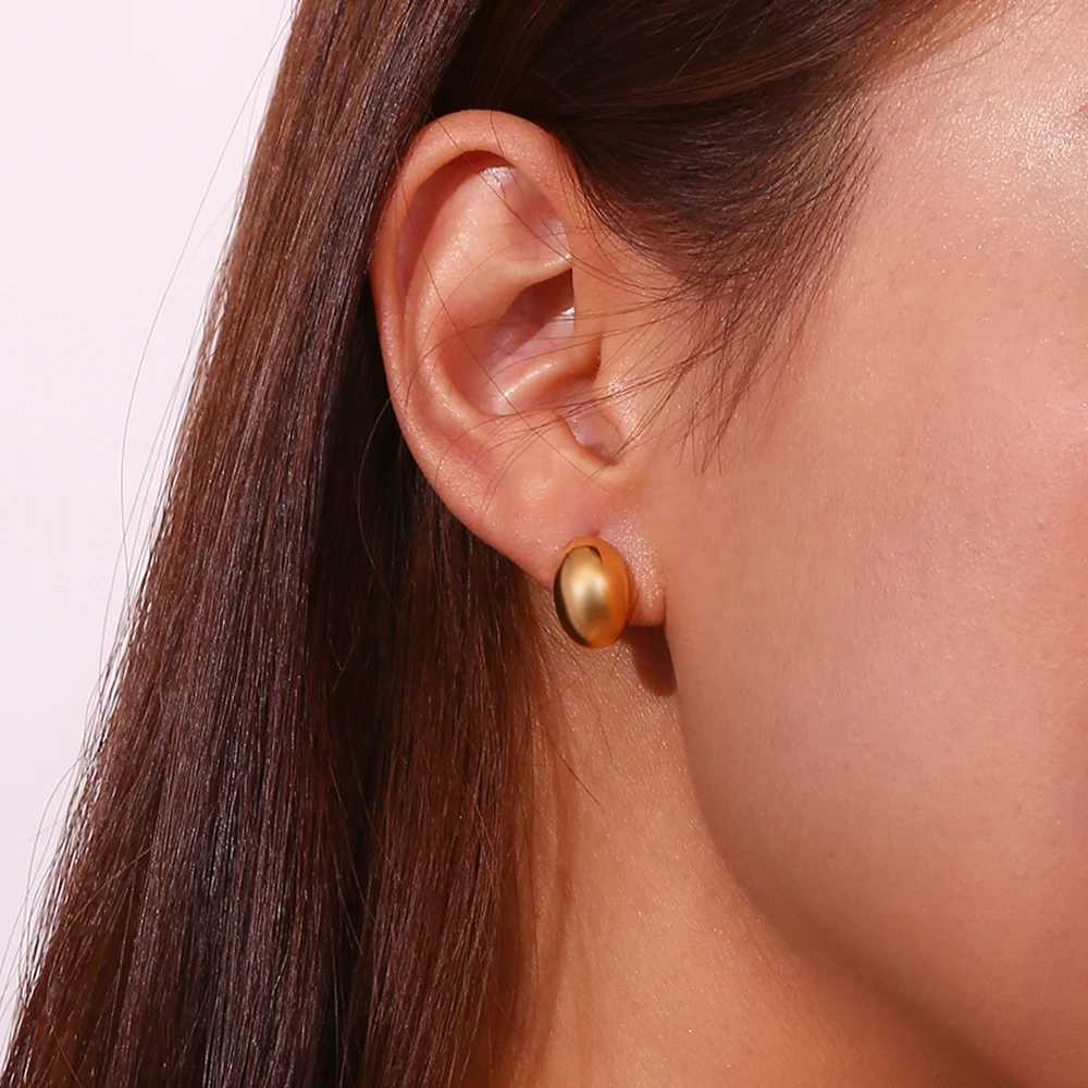 MamacitaSlay Lovely Gold Silver Color Hollow Beans Earrings Modern Tarnish Free Premium Stainless Steel Earrings Lady Jewelry Y251018