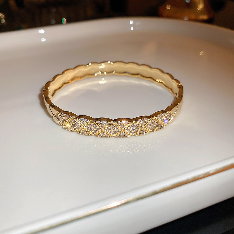 French Minimalist Zircon Elegant Light High-end Sense Bracelet Personality Versatile Fashion Jewelry for Women - view 6