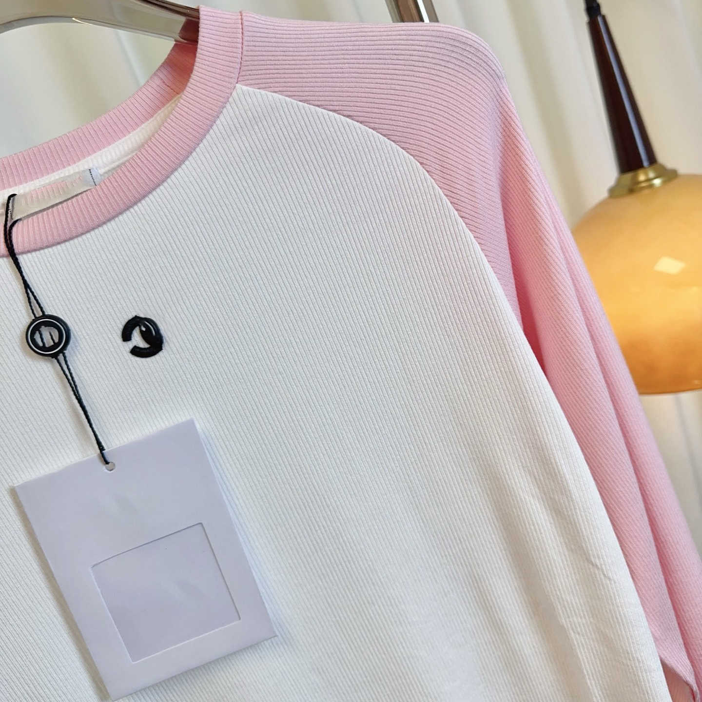 Runway Autumn Brand SAme Style Sweater Long Sleeve Crew Neck White Black Apricot Pullover Fashion Clothes High Quality Womens