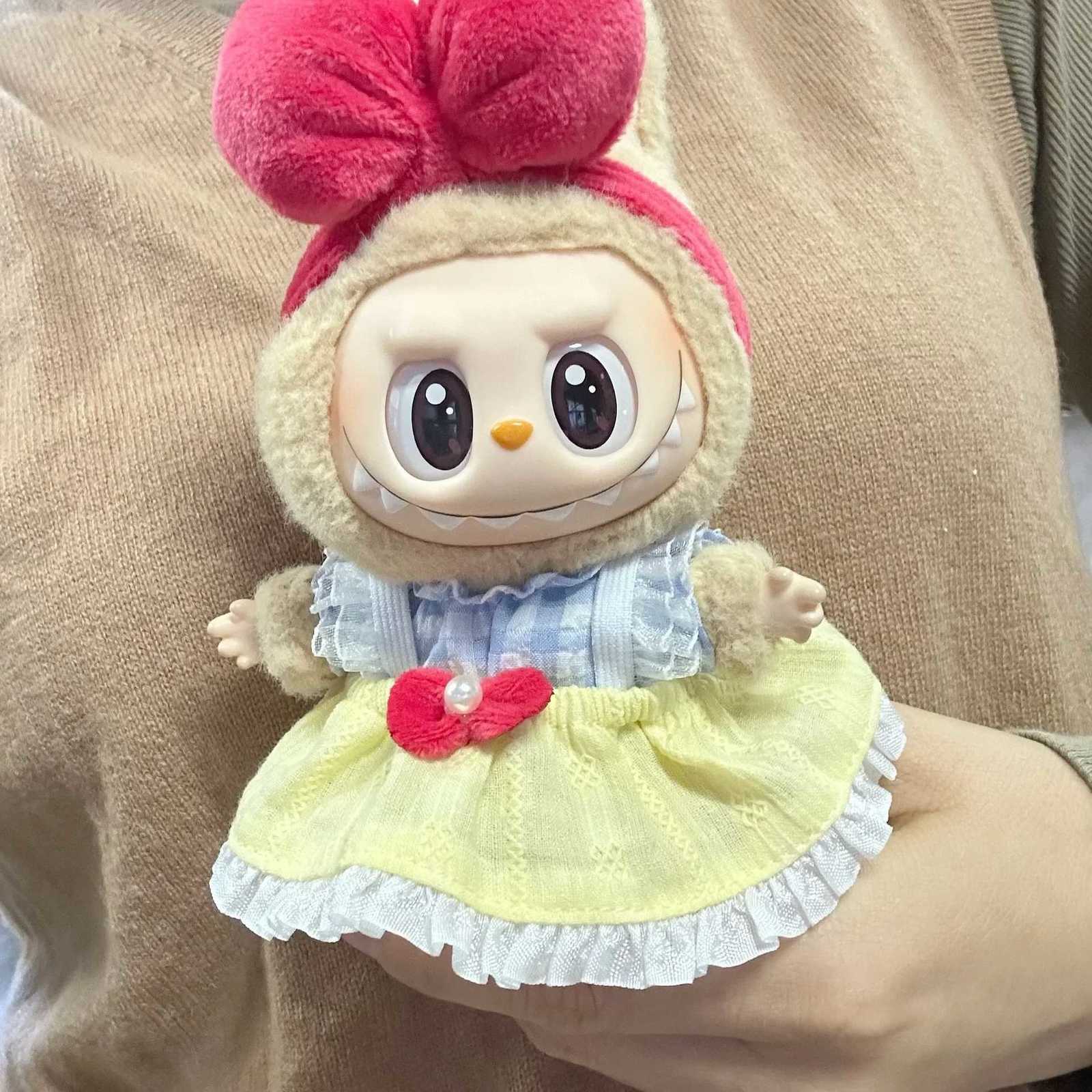 Clothes only the first and second generation pendant LABUBU clothes blind box Labubu sweet Snow White suit beautiful girlT251018