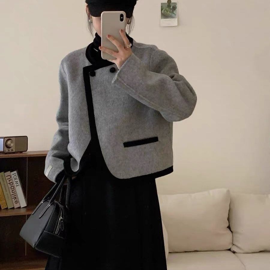 2025 Autumn/Winter New Top Unique and Super Beautiful Grey Designer Jacket Wool Jacket High fashion end Feeling Top Luxury Women's Fashion