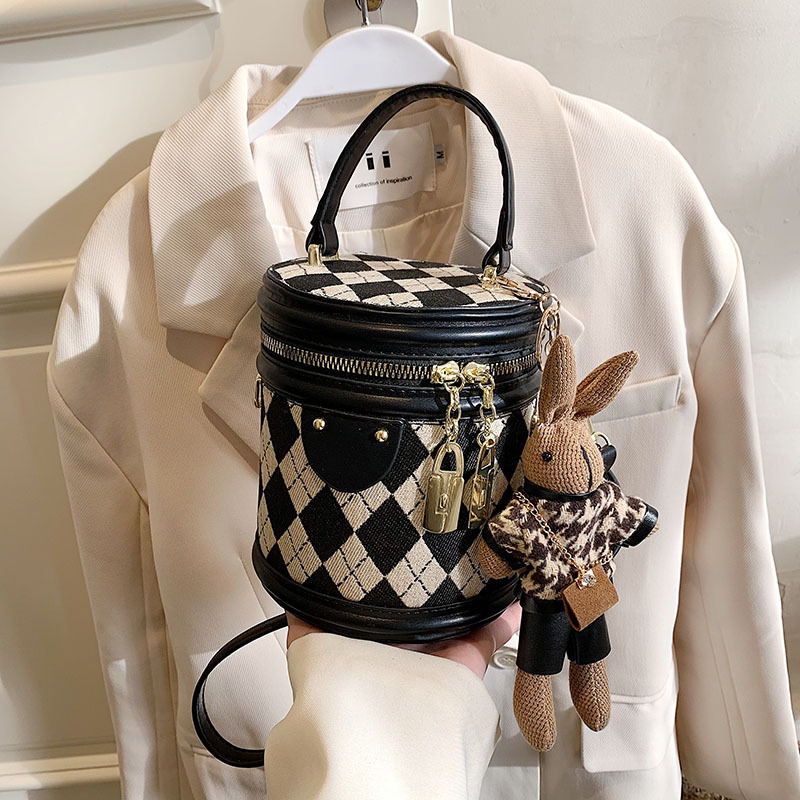 Free shipping designer Fashion Bags New high quality fashionable versatile single shoulder crossbody bag women Stylish Spiffy Classic Sophisticated